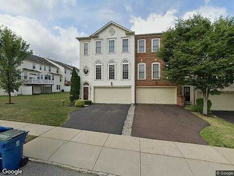 Savanna, POTTSTOWN, PA 19465