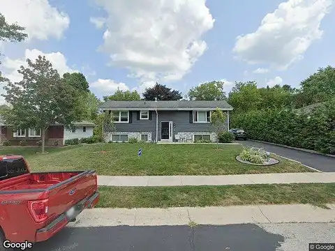 Knollwood, SAUKVILLE, WI 53080