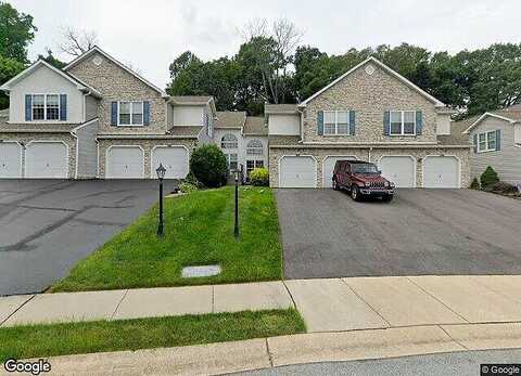 Adams, WEST CHESTER, PA 19382