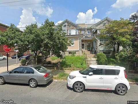 Pine, PHILADELPHIA, PA 19143