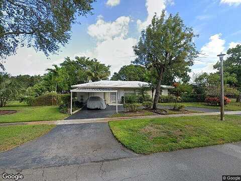 4Th, NORTH MIAMI, FL 33168