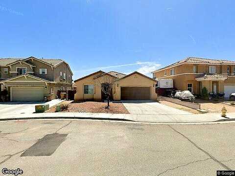 Lone Pine, OAK HILLS, CA 92344