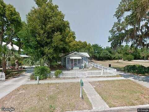 Center, EUSTIS, FL 32726