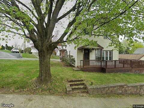Wayne, CARBONDALE, PA 18407