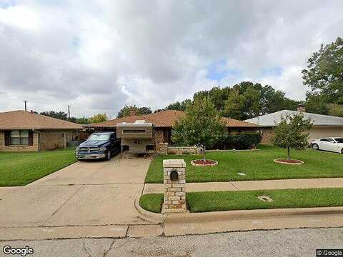 Apple Tree, IRVING, TX 75061