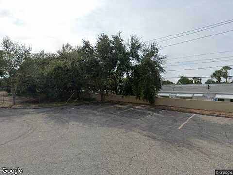 Arlene, BRADENTON, FL 34207