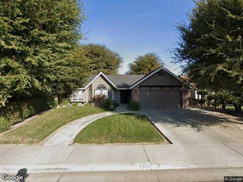 Oak, VISALIA, CA 93291