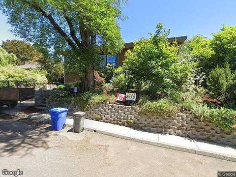 53Rd, PORTLAND, OR 97221