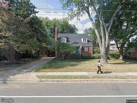 Williamsburg, ARLINGTON, VA 22207
