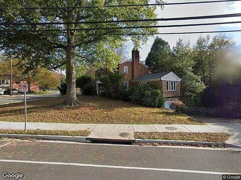 Williamsburg, ARLINGTON, VA 22207