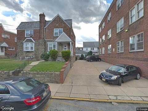 Sansom, UPPER DARBY, PA 19082