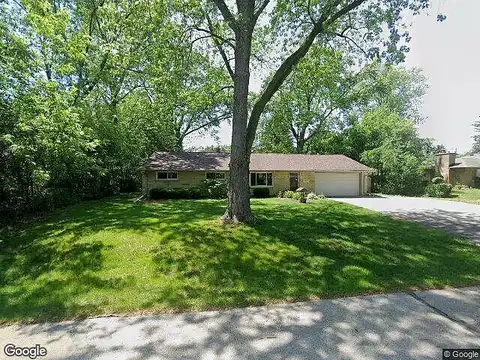 Glen Echo, BROOKFIELD, WI 53005