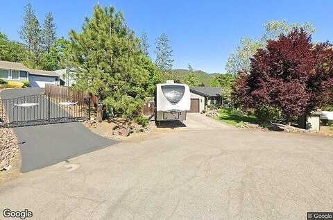 Pinetop, SHADY COVE, OR 97539