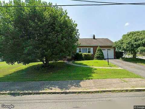 8Th, LEHIGHTON, PA 18235