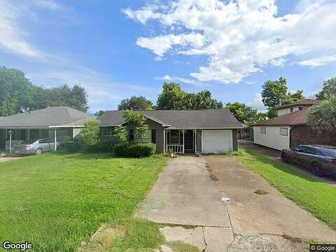 North, GROVES, TX 77619