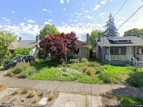 71St, PORTLAND, OR 97213