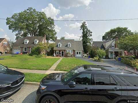 Ivy Rock, HAVERTOWN, PA 19083