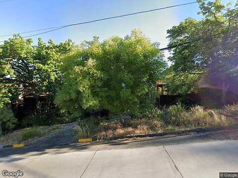 19Th, EUGENE, OR 97403