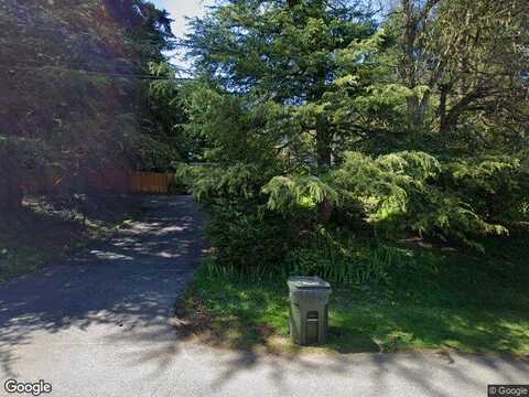 121St, KENT, WA 98031