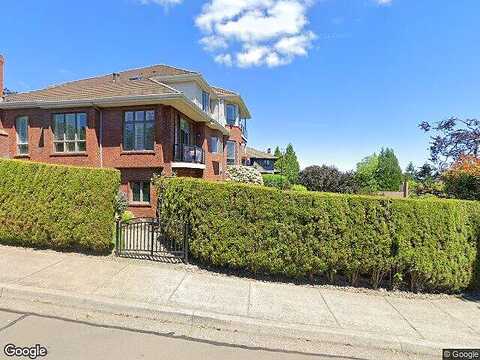Wall, LAKE OSWEGO, OR 97034