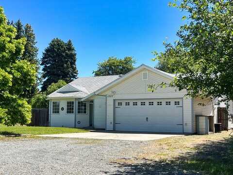 17Th, ELLENSBURG, WA 98926