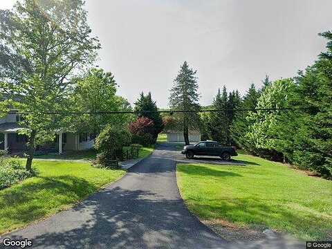 Stuart Mill, OAKTON, VA 22124