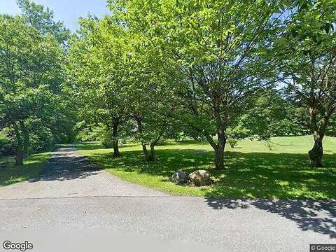 Pine Cove, LEHIGHTON, PA 18235