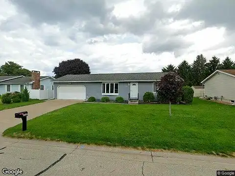 Dwelle, LAKE CITY, MN 55041