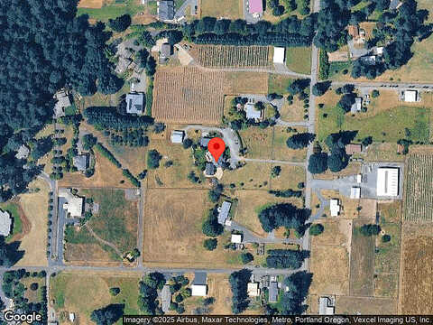 Fox Farm, DUNDEE, OR 97115