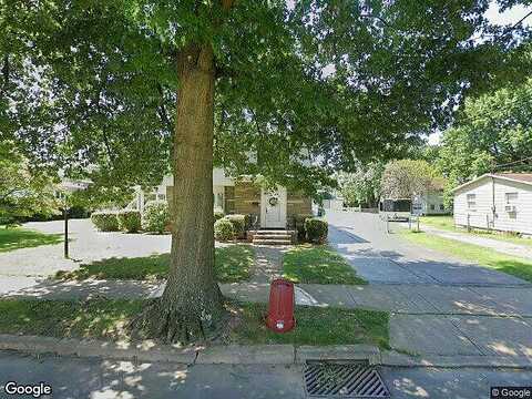 Walnut, KINGSTON, PA 18704