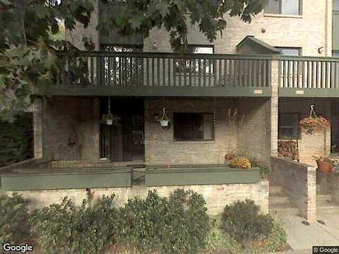 Foxwood, PAOLI, PA 19301
