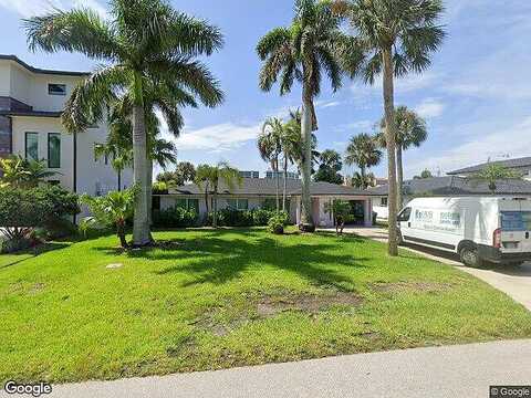 Oak, NAPLES, FL 34108