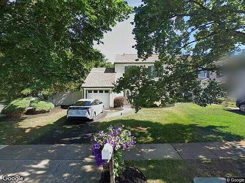 Victoria, BENSALEM, PA 19020