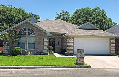 Sully, STEPHENVILLE, TX 76401