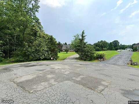 Traverse, SANDSTON, VA 23150