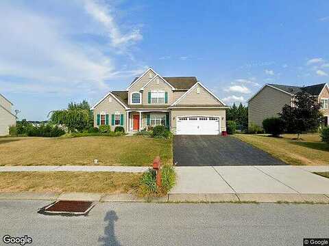 Summit Run, YORK, PA 17408