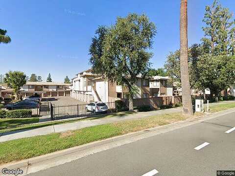 Massachusetts, RIVERSIDE, CA 92507