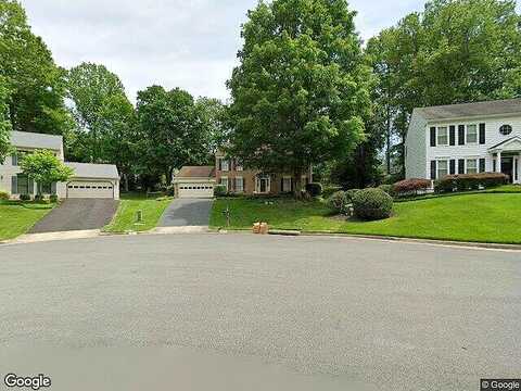 Run Oaks, FAIRFAX STATION, VA 22039