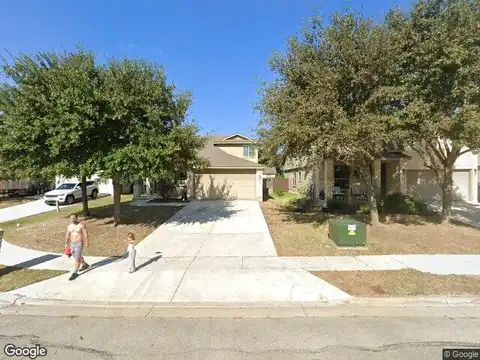 Darion, NEW BRAUNFELS, TX 78130