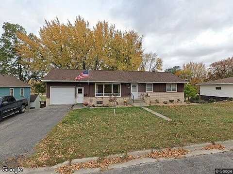Queen, GLENCOE, MN 55336