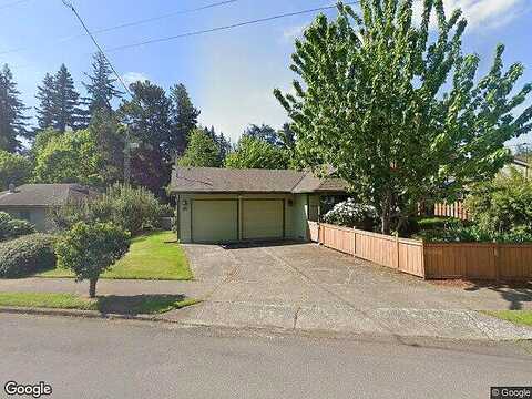 Broadway, PORTLAND, OR 97220