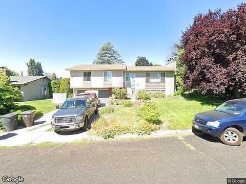 Carriage Hill, YAKIMA, WA 98908