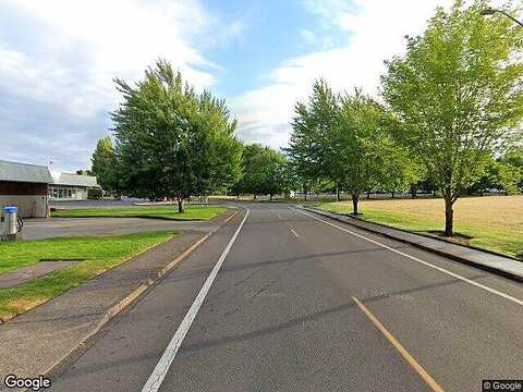 Elliott, NEWBERG, OR 97132