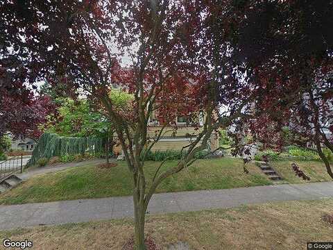 Dayton, SEATTLE, WA 98103