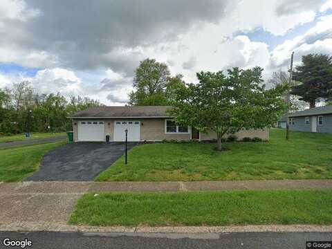 Old Pond, LEVITTOWN, PA 19057