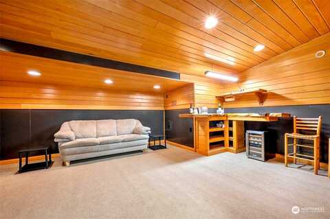Knight, BELLINGHAM, WA 98226