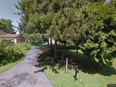 Lake, HARRISBURG, PA 17112