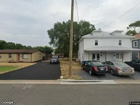Short, FRONT ROYAL, VA 22630
