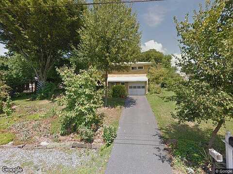 Bretney, HARRISBURG, PA 17112