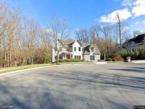 English Ivy, HUMMELSTOWN, PA 17036
